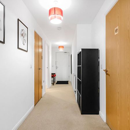 Pass The Keys Modern Tottenham Hale Apartment Perfect For Leisure Лондон Экстерьер фото