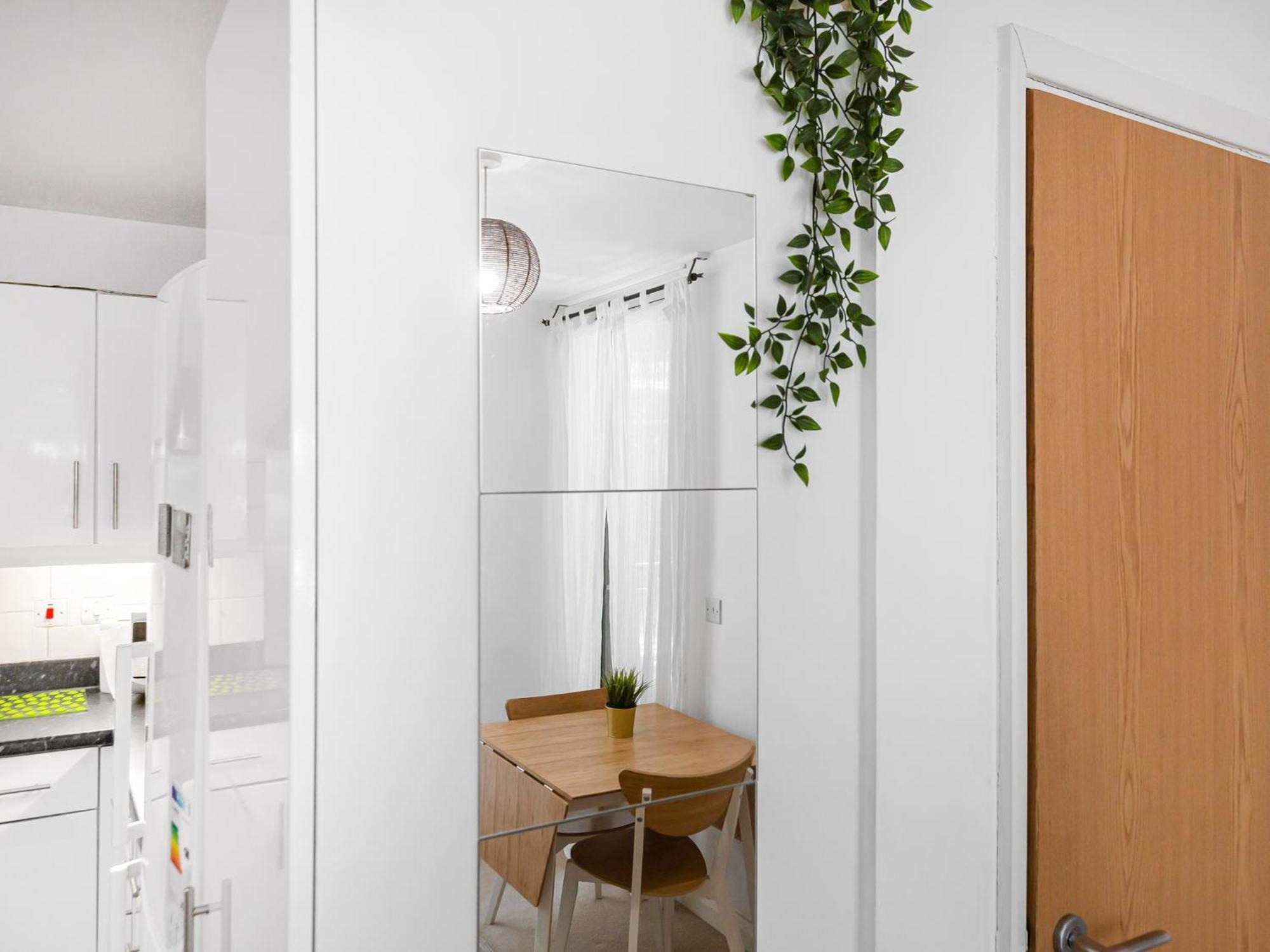 Pass The Keys Modern Tottenham Hale Apartment Perfect For Leisure Лондон Экстерьер фото